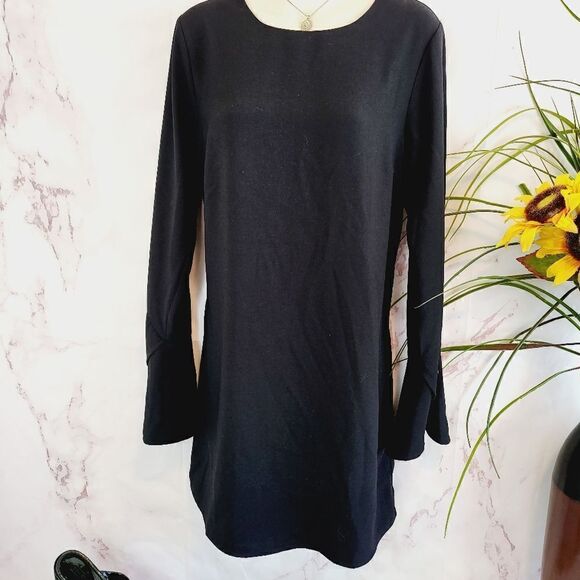 Naked Zebra black long sleeve fluted sleeve dress - Picture 3 of 6